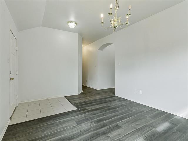 Building Photo - 4700 Brighton Dr