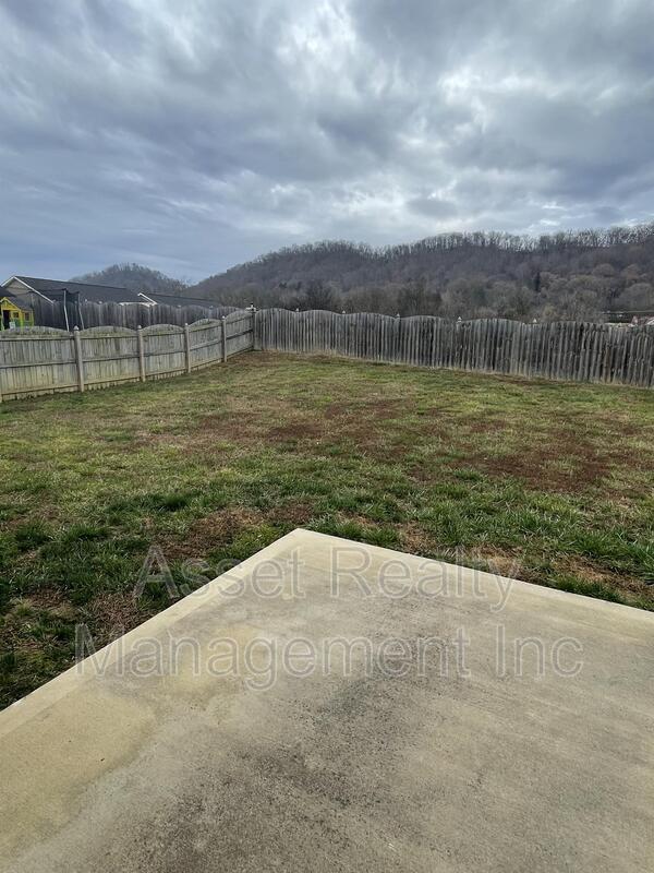 Building Photo - 8107 Cambridge Reserve Dr