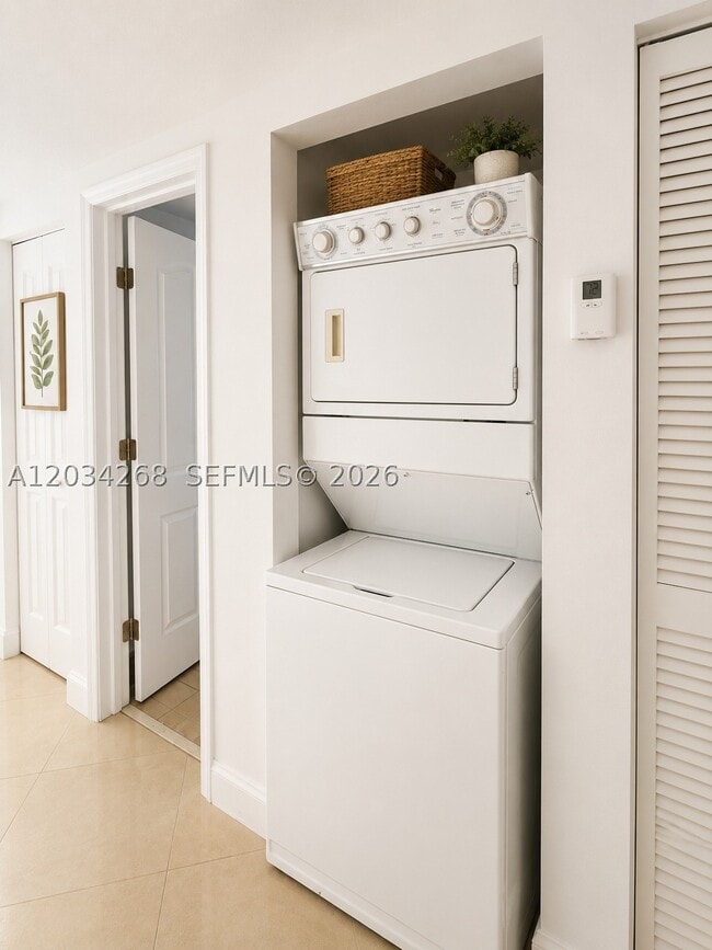 Building Photo - 3041 W 76th St