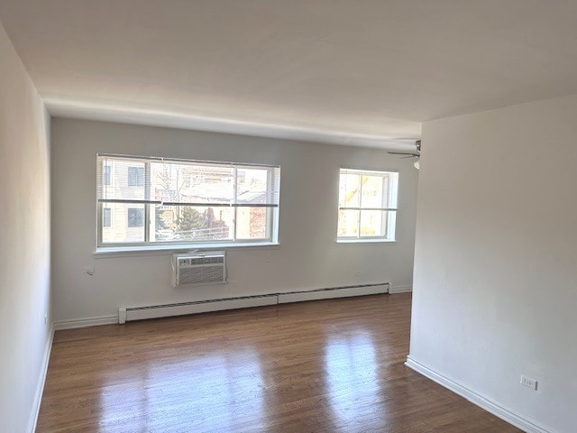 Building Photo - 5730 N Sheridan Rd