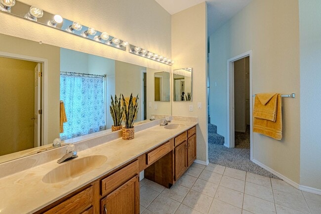Building Photo - 7725 Pinewood Dr NW
