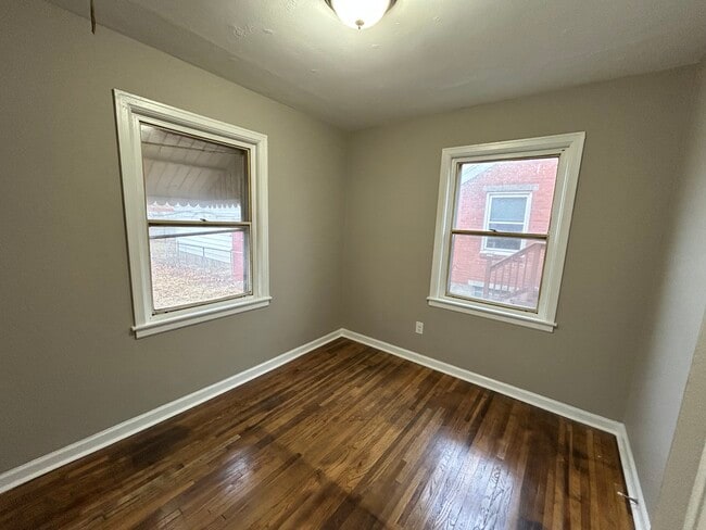 Building Photo - 4217 Fulton Ave