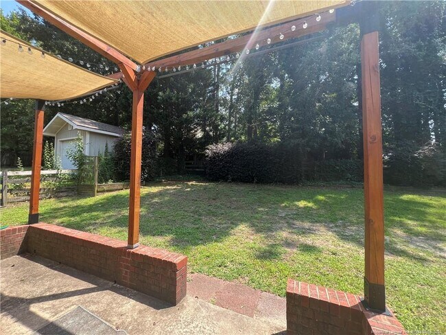 Building Photo - 5517 Kenmure Pl