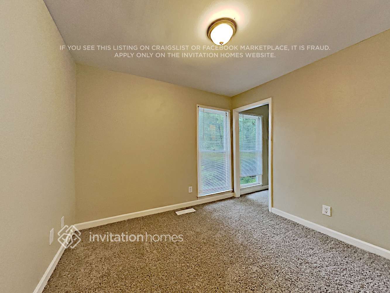 Building Photo - 11347 Mendora Dr