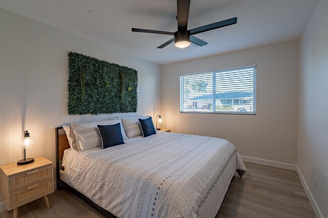 Building Photo - 7535 E Princeton Ave