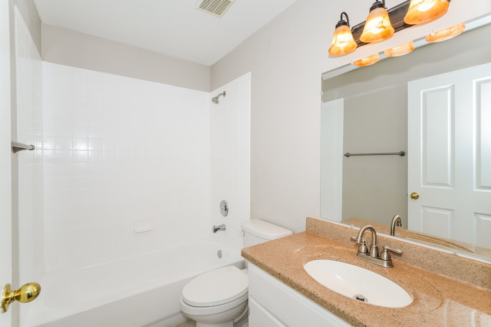 Building Photo - 29324 Birds Eye Dr