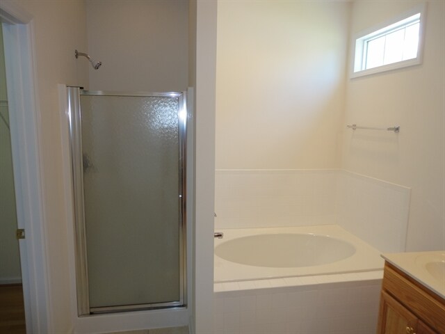Building Photo - 1312 Ujamaa Dr