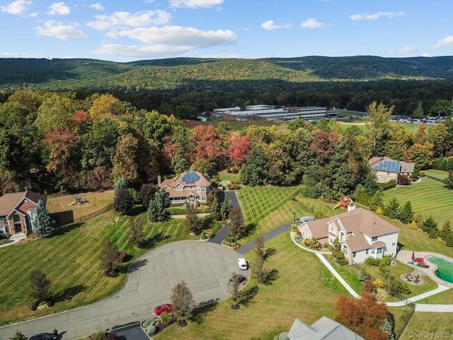 Building Photo - 24 Charnwood Dr