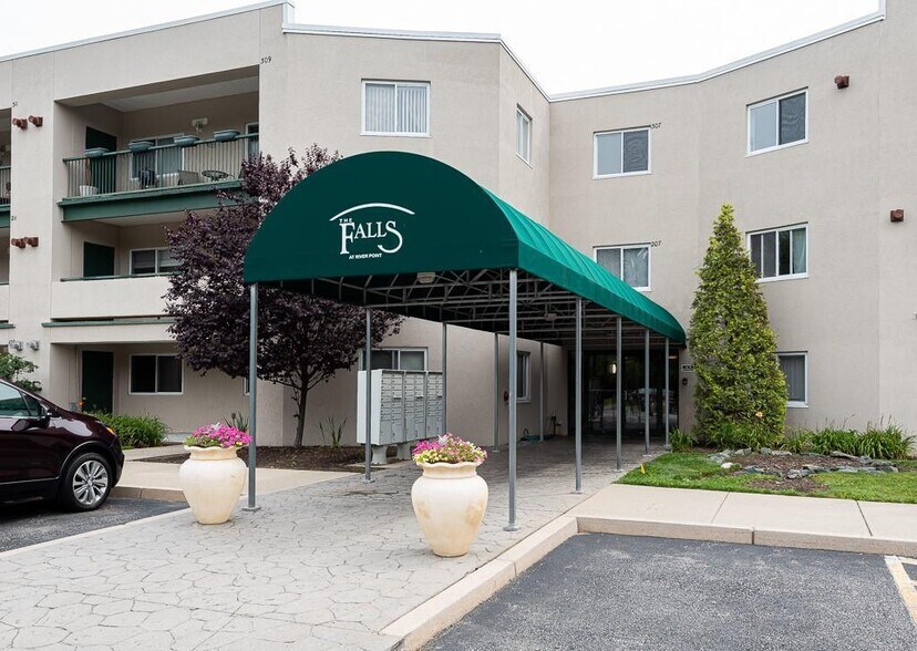 Property - 31 Devereux St