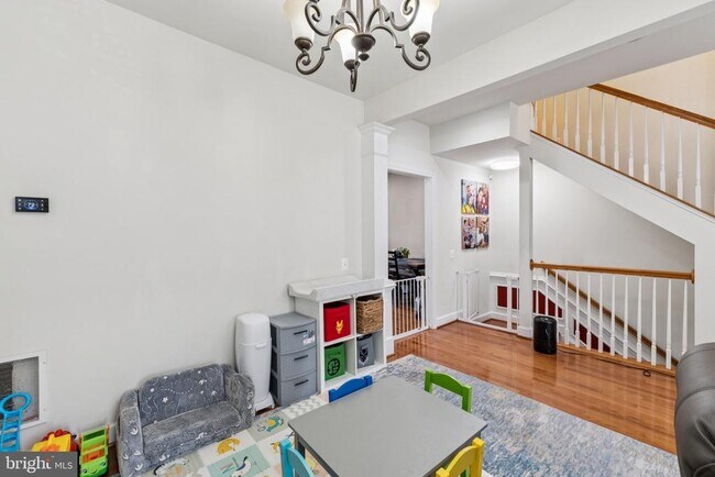Building Photo - 2205 Greywing St