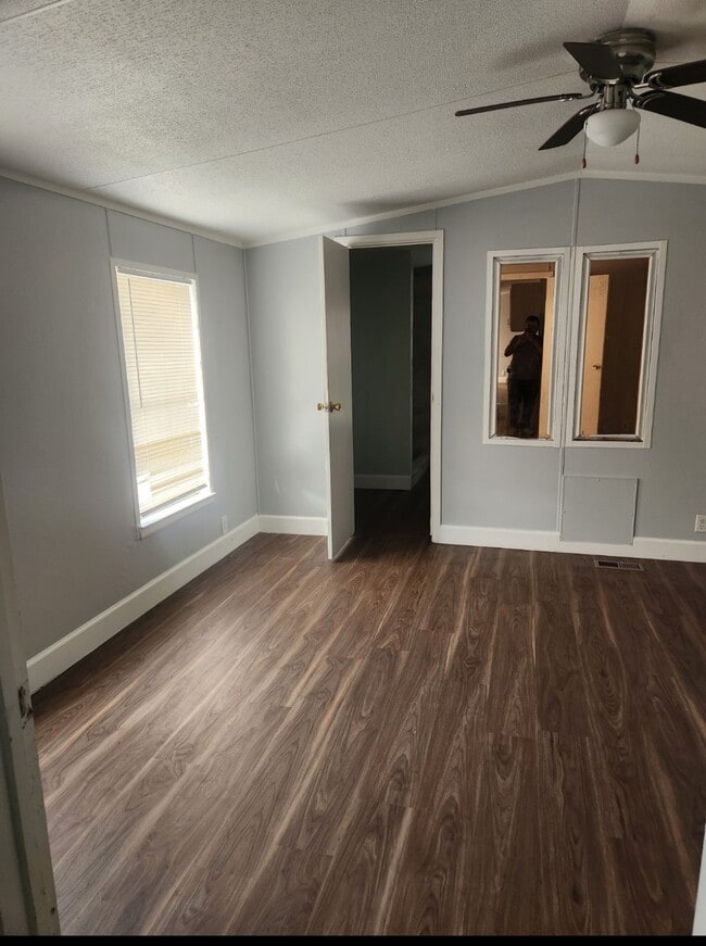 Building Photo - 3614 Cedar St