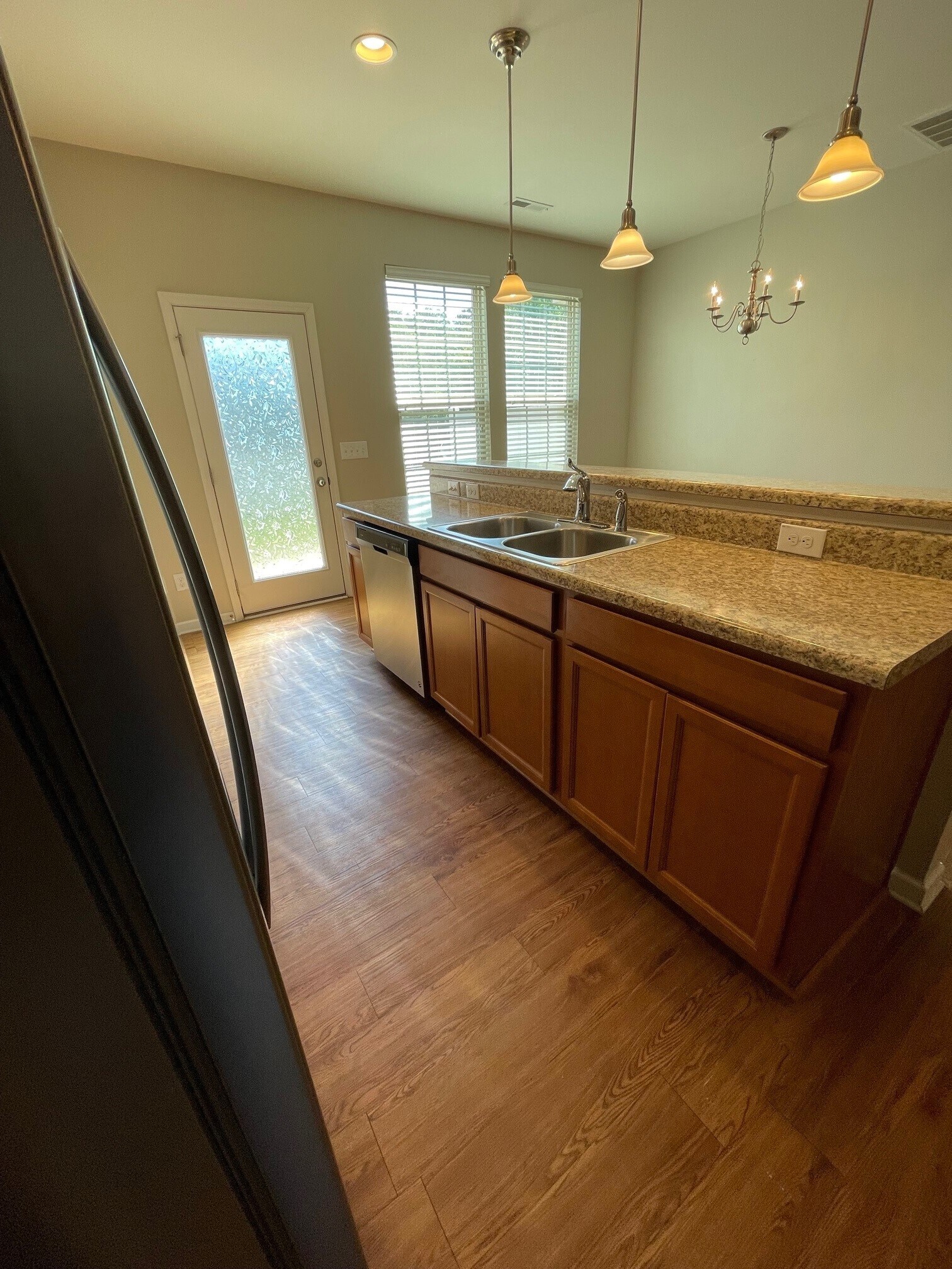 Building Photo - 112 Hawkstone Dr