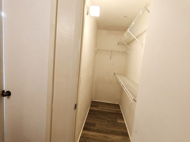 Building Photo - 4000 SW 23rd St