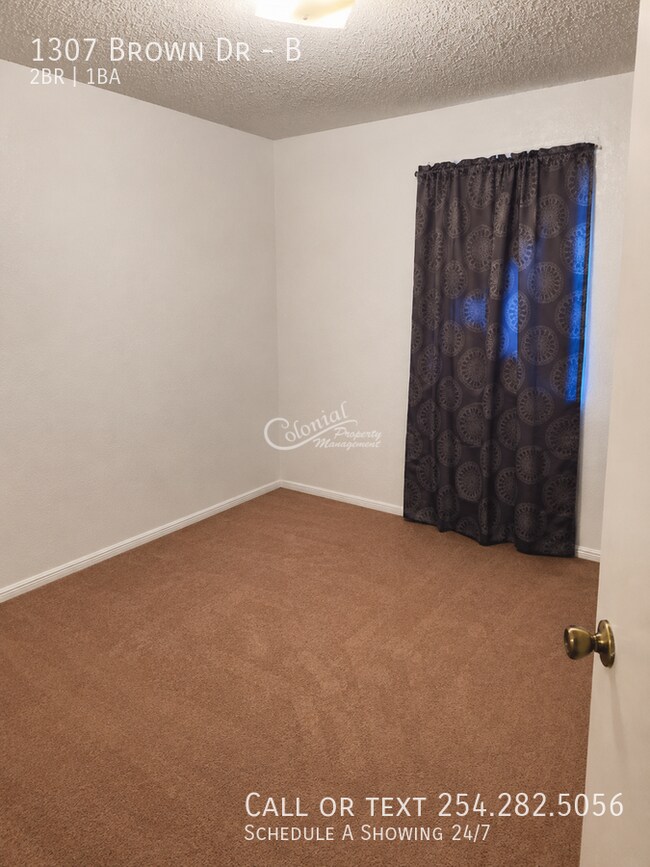 Building Photo - 1307 Brown Dr