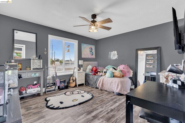 Building Photo - 59 Old Stagecoach Rd