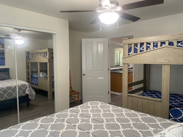 2nd bedroom 3 - 6044 E Highway 20