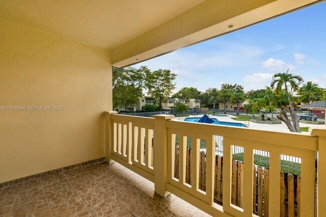 Building Photo - 8443 SW 137th Ave