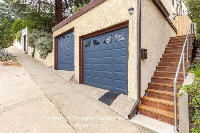 Building Photo - 6208 Roy St