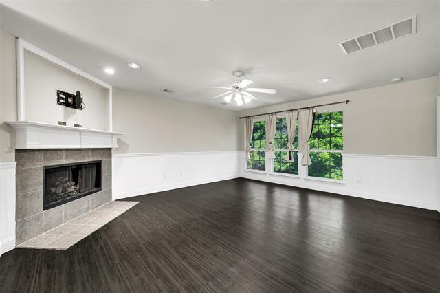 Building Photo - 2117 Argyle Dr