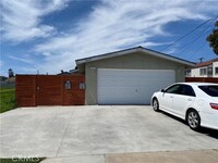 Building Photo - 2039 Charle St