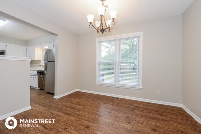 Building Photo - 6810 N Chas Dr