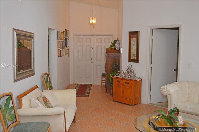 Building Photo - 5 Gables Blvd