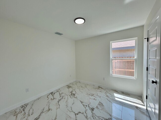 Building Photo - 1628 Bilbao Drive