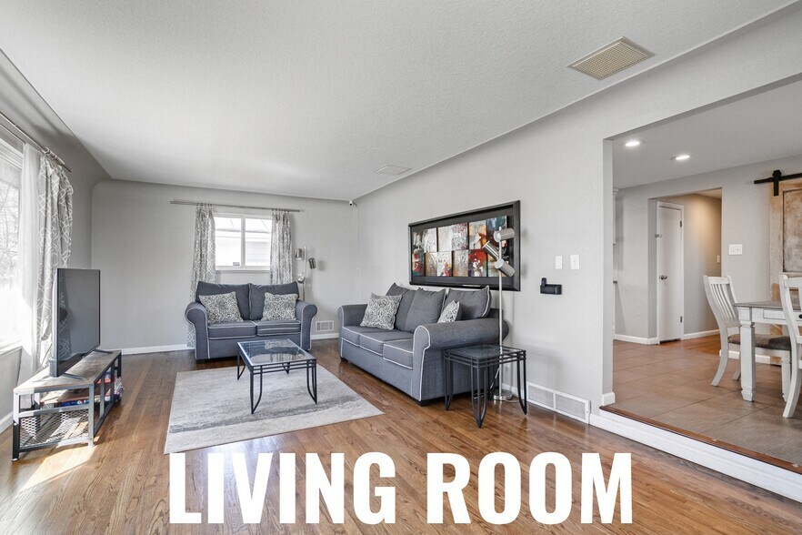 Building Photo - 2300 Lima St