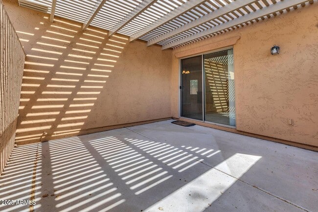 Building Photo - 3639 W Thalia Ct