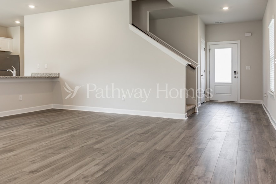 Building Photo - 2313 Nabali Wy