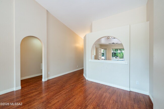 Building Photo - 11776 N Labyrinth Dr