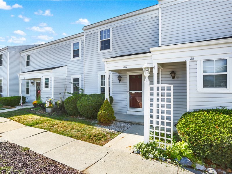 Building Photo - 809 Old Silver Spring Rd