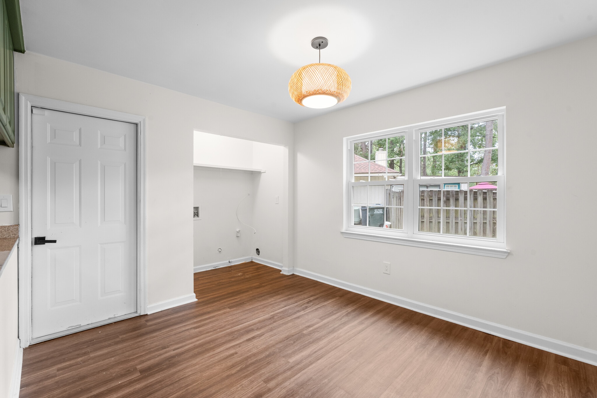 Building Photo - 16 Bitterroot Ln