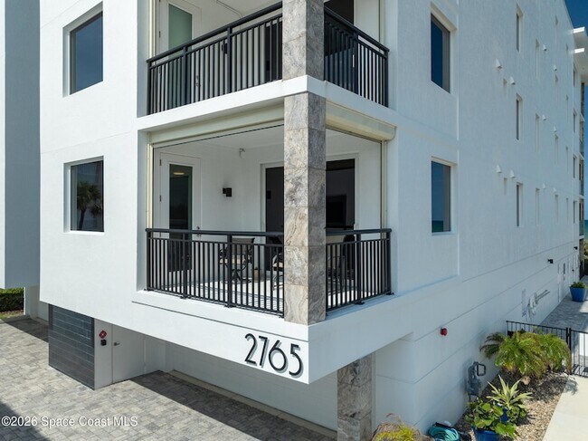 Building Photo - 2765 N Hwy A1A