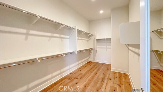 Building Photo - 94 Interstellar