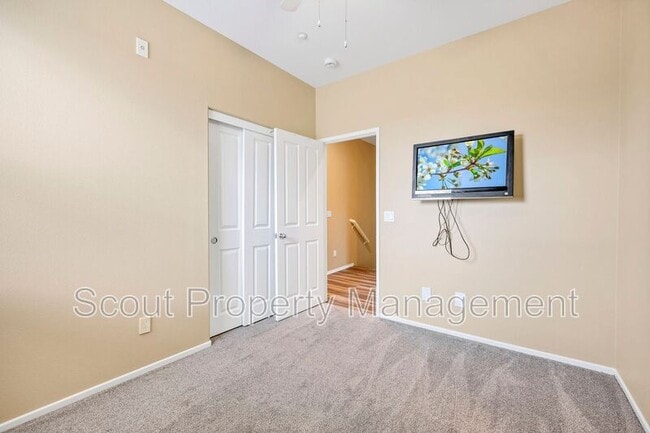 Building Photo - 35804 Alpental Ln