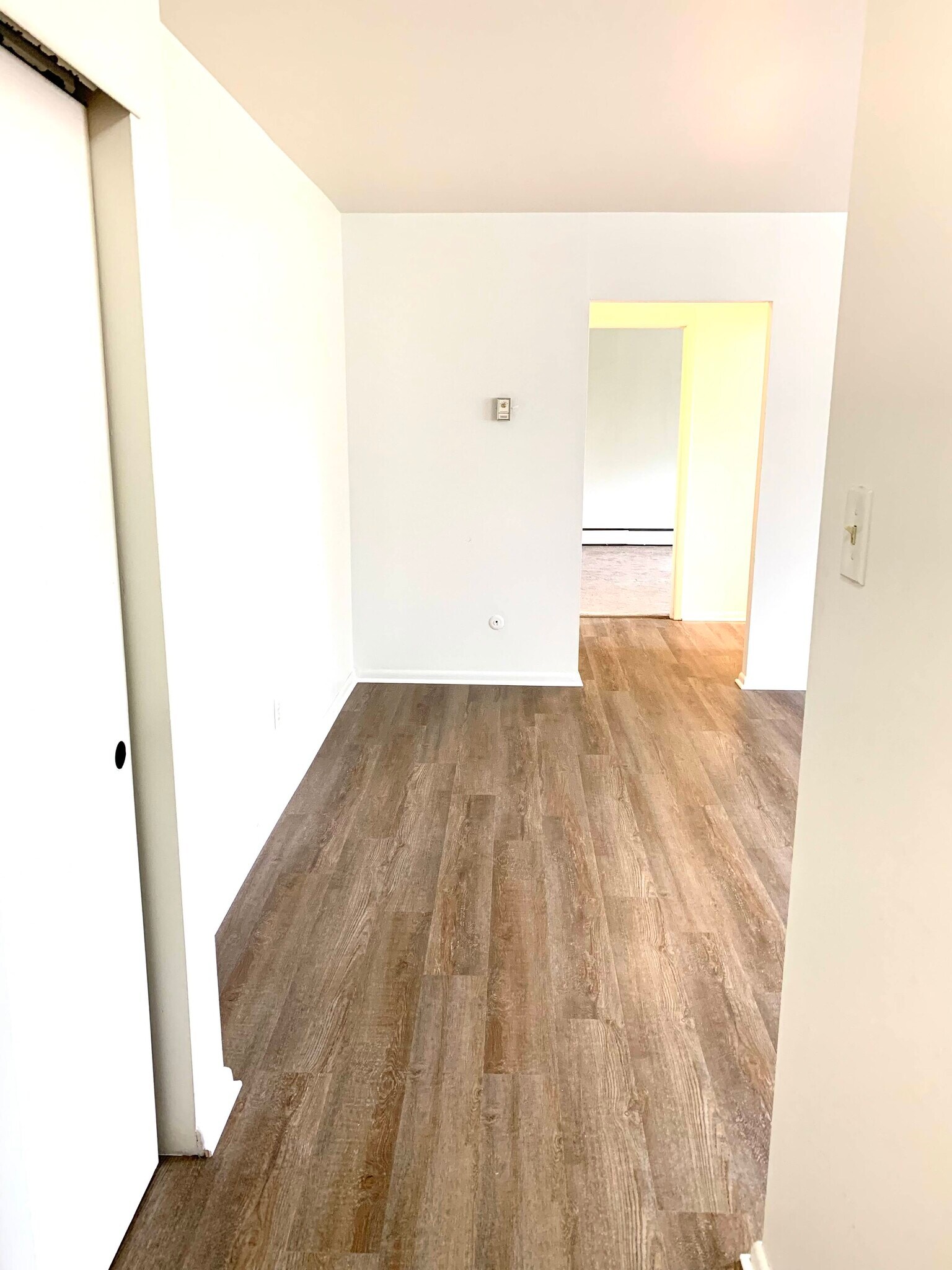 Building Photo - 335 E Lancaster Ave