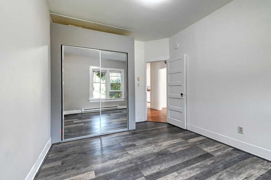 master bedroom - 1405 S 3rd St