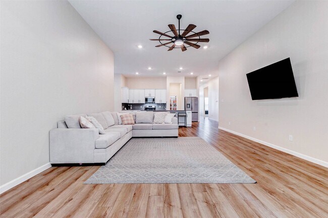 Building Photo - 3716 Field Coast Ln