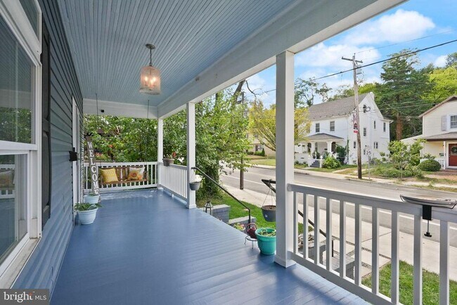 Building Photo - 580 N Braddock St