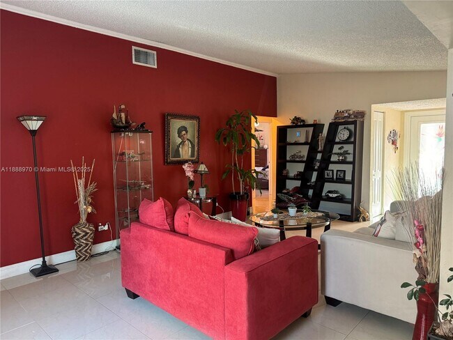 Building Photo - 26553 SW 125th Ct
