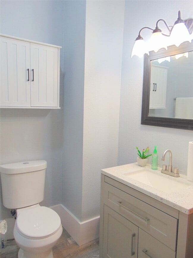 Building Photo - 3420 Avenue R