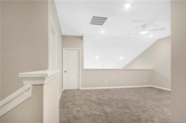 Building Photo - 4084 Isaac Cir