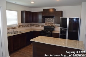 Building Photo - 6570 Legato