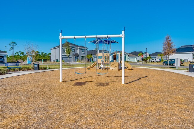 Building Photo - Luxurious Solar Powered 4 Bedroom, 3 Bath ...