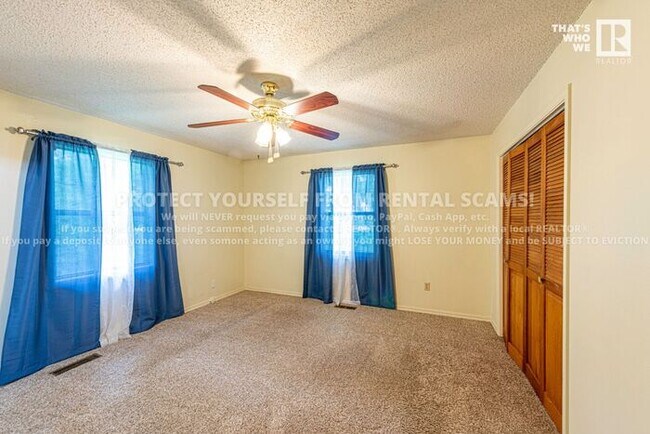 Building Photo - 1265 State Hwy 45