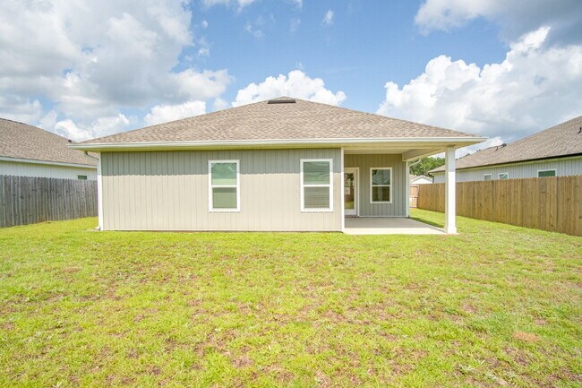 Building Photo - 3BR/2BA Home Near Navy Federal Featuring Quartz Counters, 2-Car Garage & Internet Included