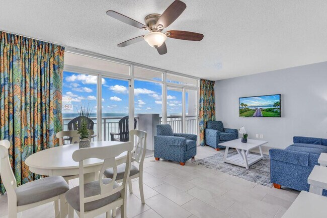 Building Photo - 3548 Alexandria Ave