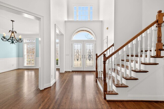 Building Photo - 6 Portrush Ct