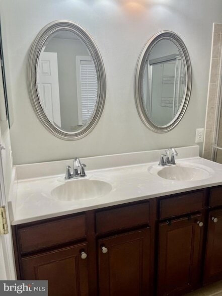 Building Photo - 6003 Popes Creek Pl